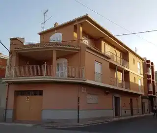 Vista exterior de Casa o xalet de lloguer en Corbera amb Aire condicionat, Calefacció i Terrassa