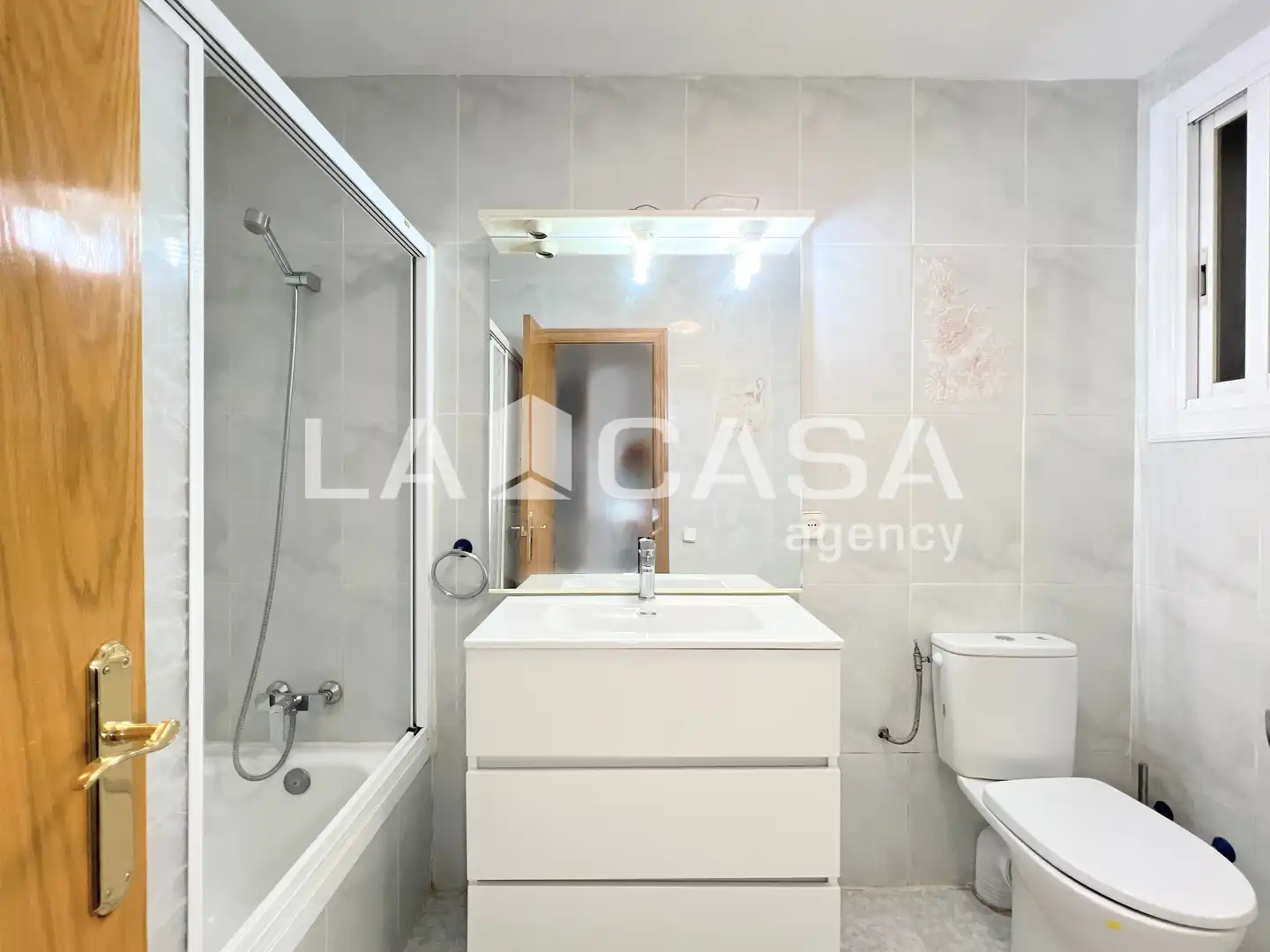 Piso con terraza en venta en Artigues - Llefià, imagen 18