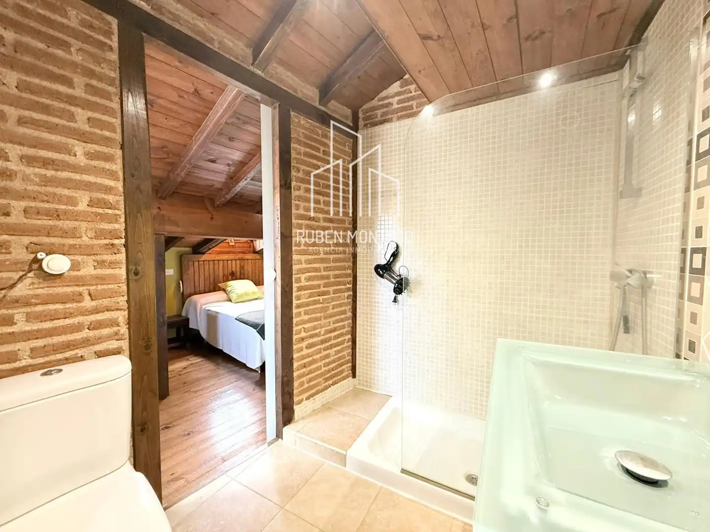 Dormitori de Casa o xalet de lloguer en San Esteban de la Sierra amb Aire condicionat, Calefacció i Terrassa