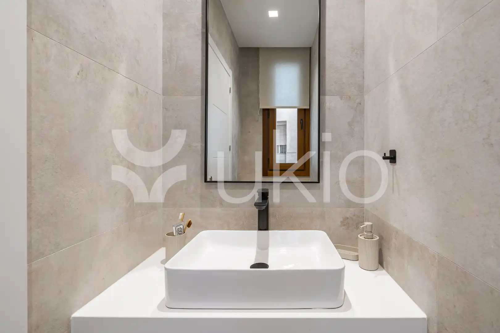 Badezimmer von Wohnungen zur Miete in Madrid mit Klimaanlage, Heizung und Terrasse