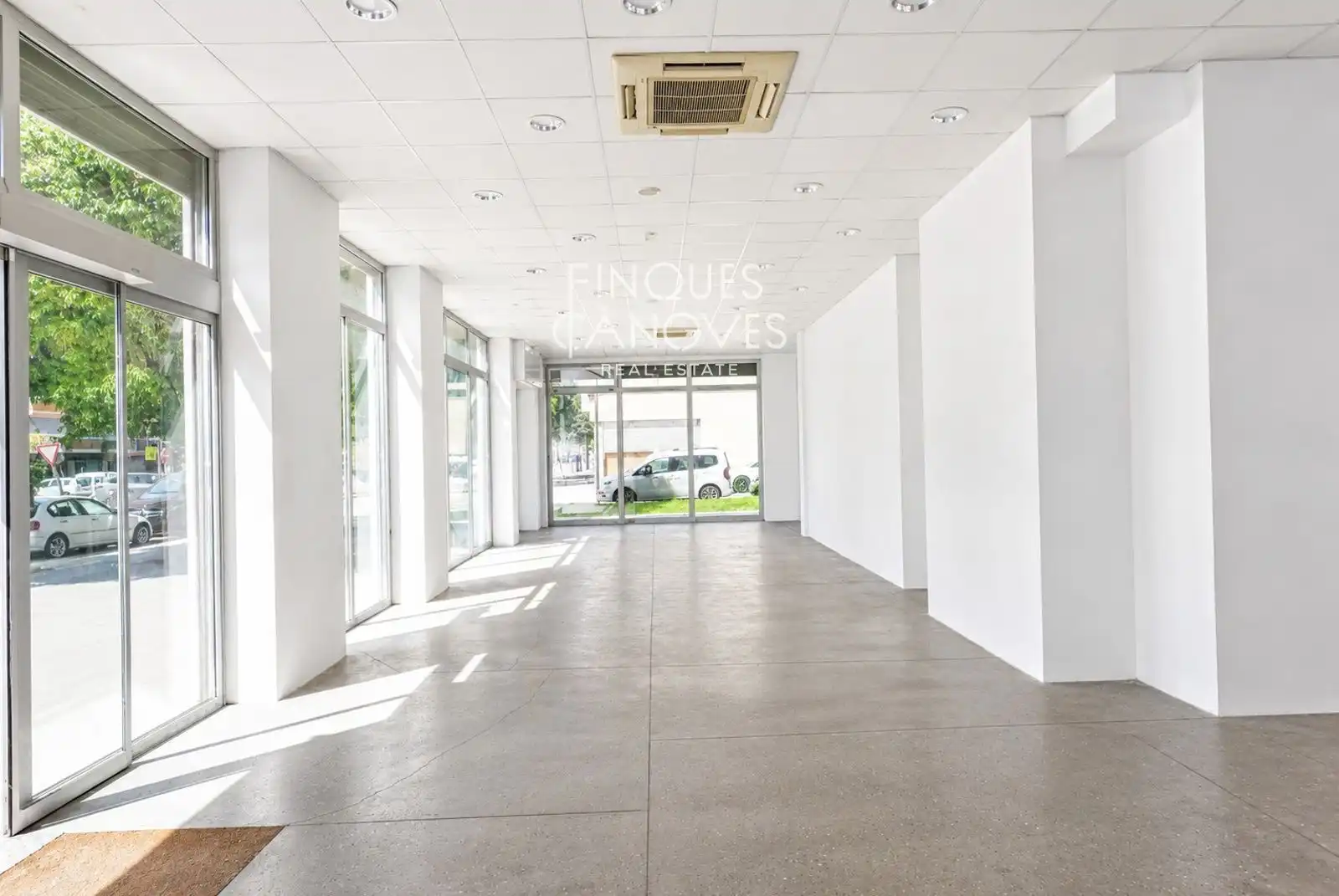 Business premises for sale in Josep Pla, imagen 19
