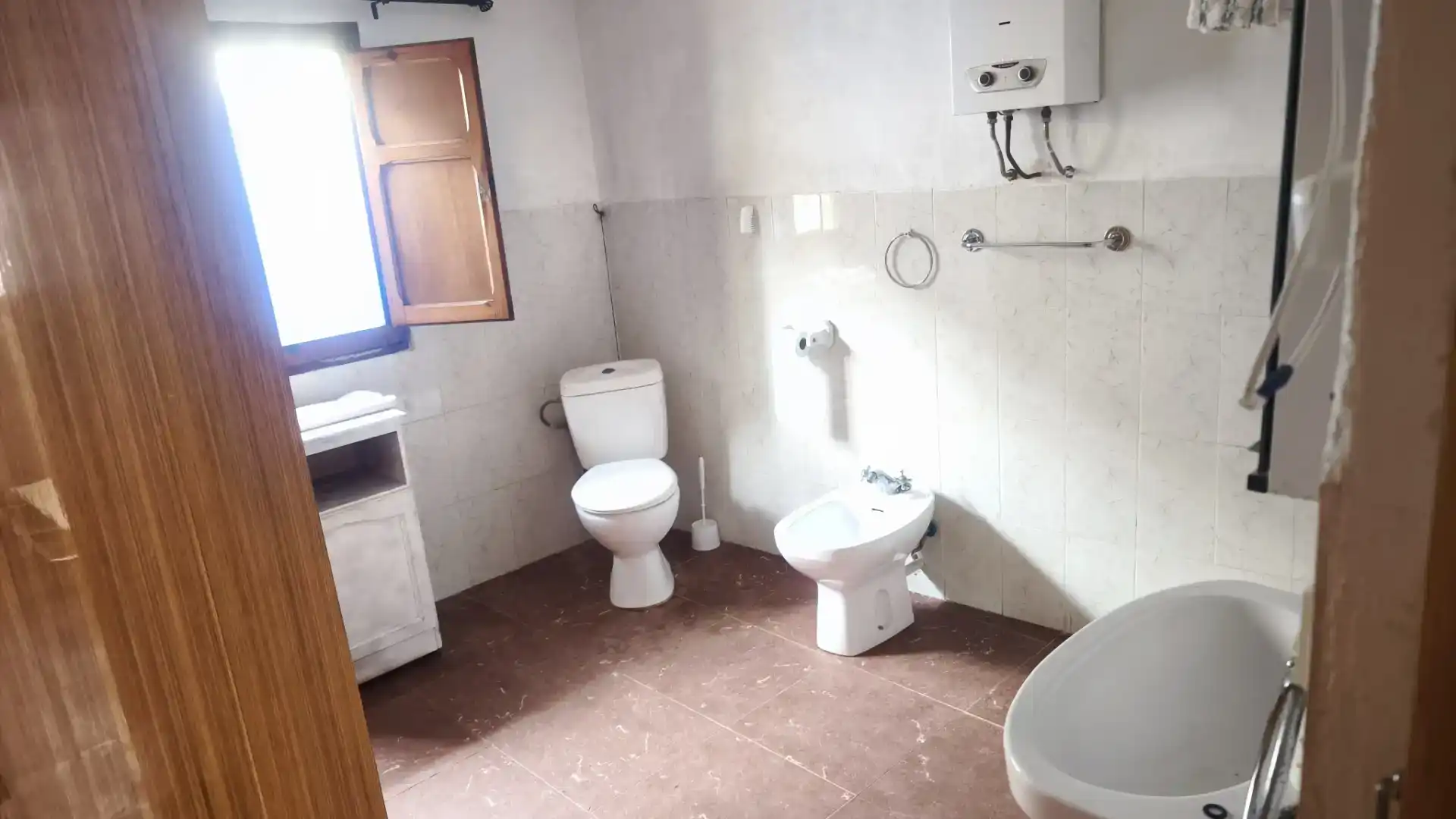 Bany de Finca rústica en venda en Onda amb Piscina