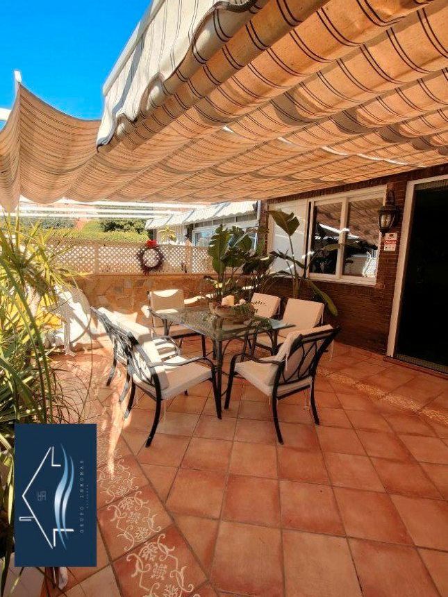 Terrassa de Casa o xalet en venda en Alicante / Alacant amb Aire condicionat, Calefacció i Jardí privat