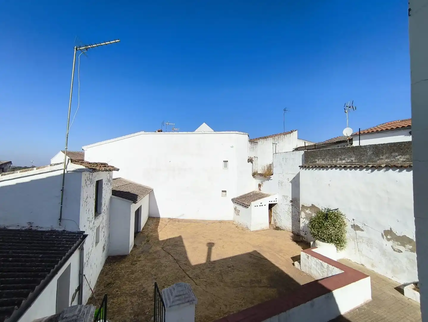 House with terrace for sale in Calle Daoiz 3, imagen 2
