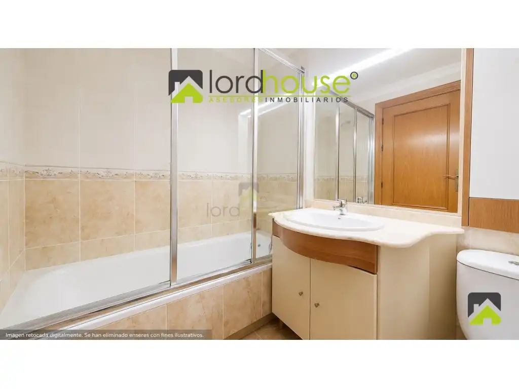 Piso con ascensor en venta en Calle Carmen Ayala Gabarron, imagen 20
