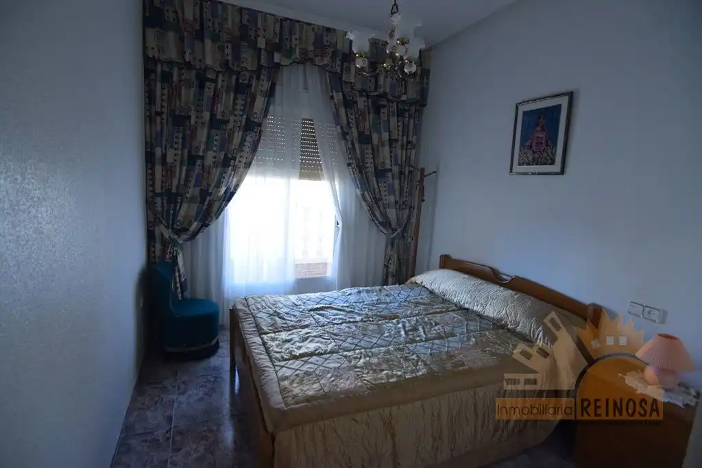Dormitori de Casa o xalet en venda en Casco Urbano