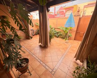 Terrassa de Casa o xalet en venda en Dos Hermanas amb Aire condicionat, Jardí privat i Terrassa