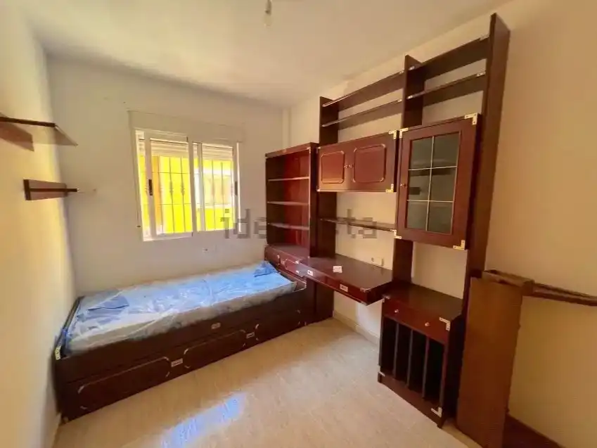 Dormitori de Casa adosada en venda en Mazarrón amb Moblat i Balcó