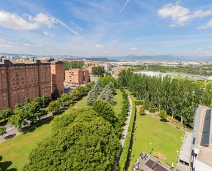 Vista exterior de Pis de lloguer en  Pamplona / Iruña amb Terrassa