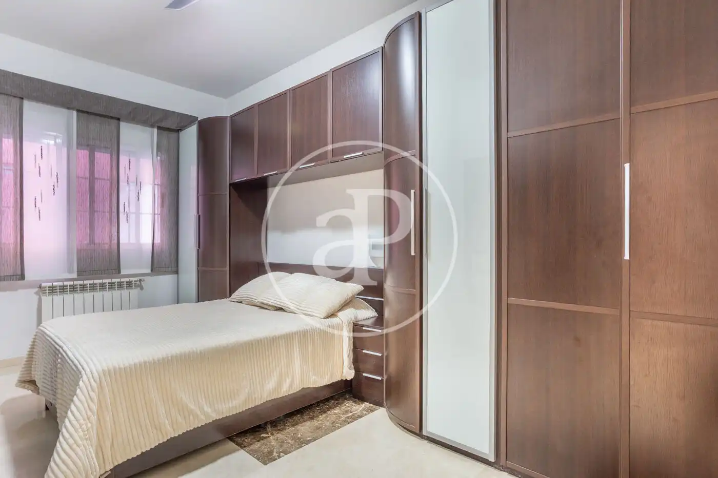 Bedroom of Detached homes for sale in Valencia  with Air Conditioner, Heating and Terrace