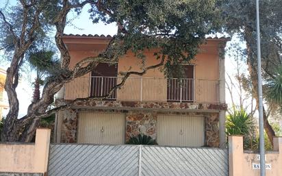 Exterior view of House or chalet for sale in Girona Capital