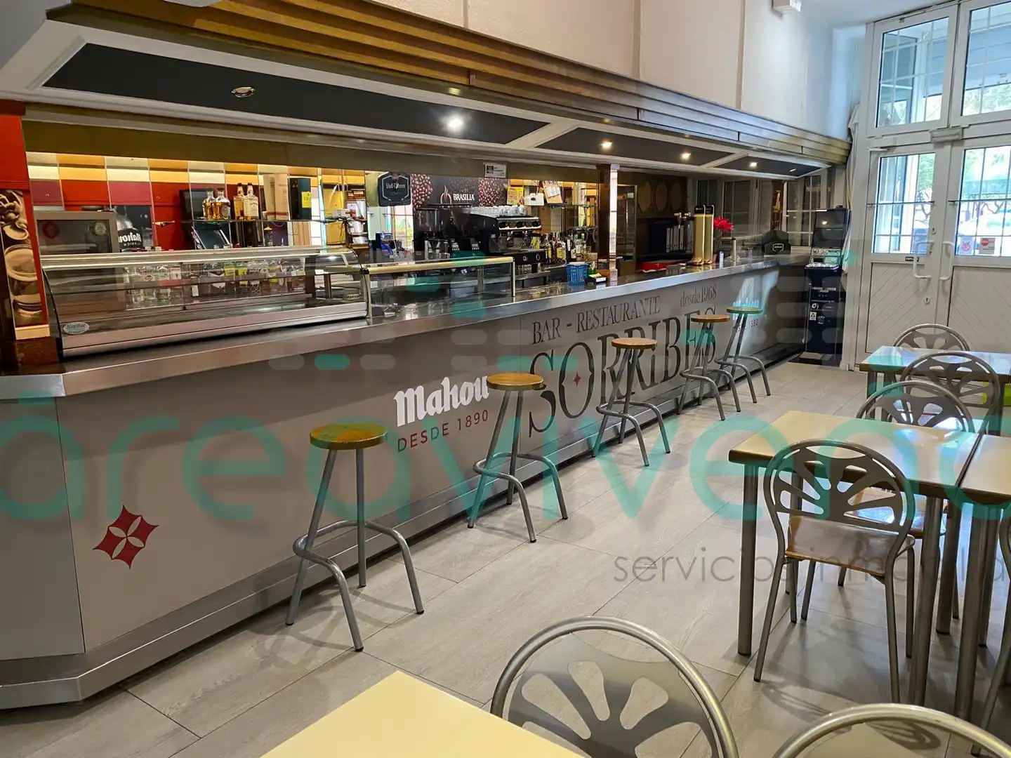 Business premises for transfer in Avinguda de València