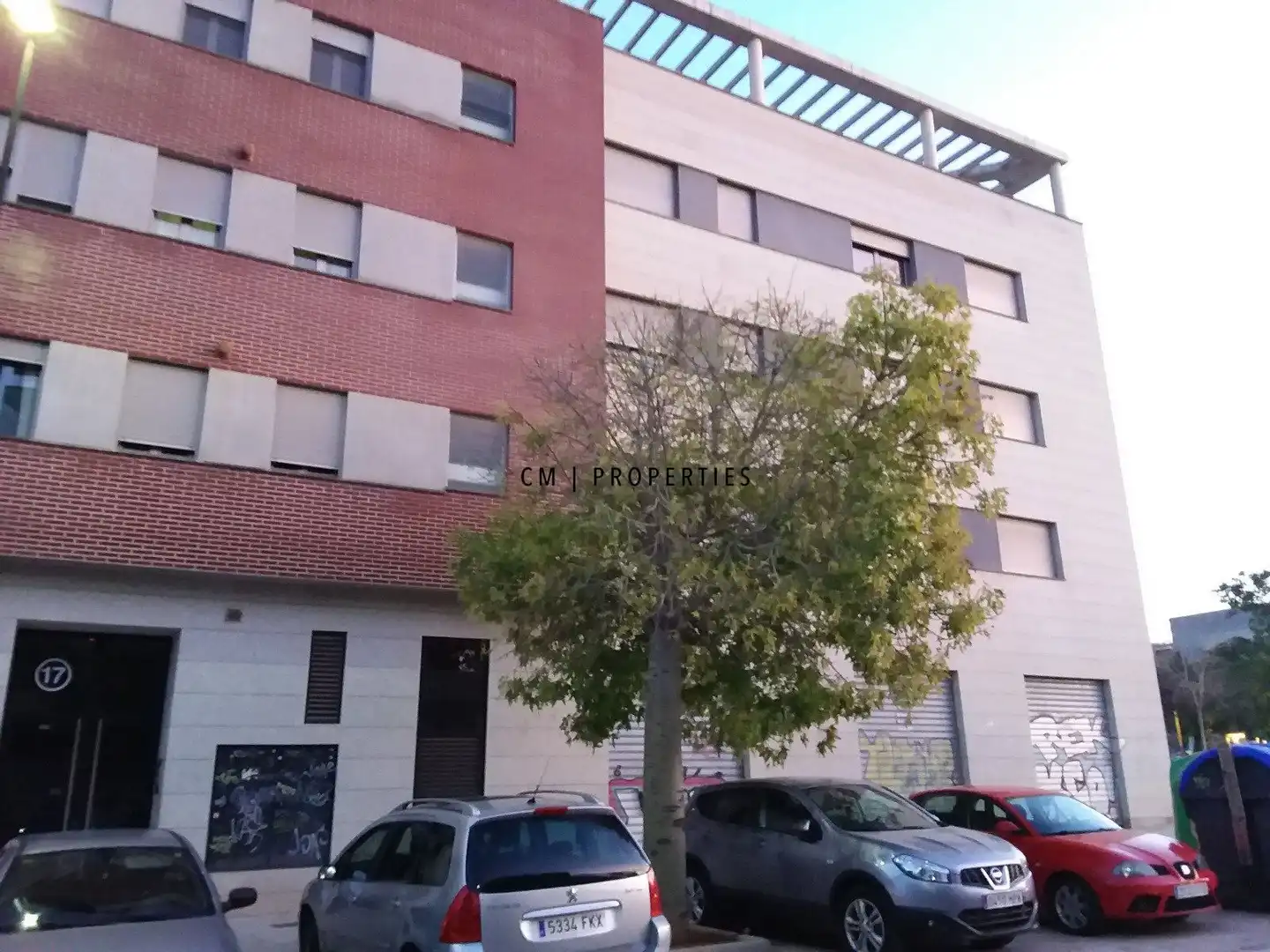 Vista exterior de Ático en venta en Torrent con Aire acondicionado, Calefacción y Terraza
