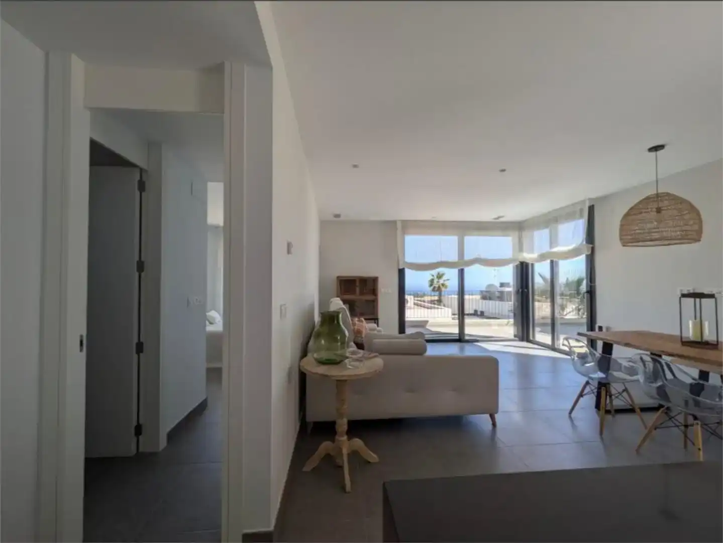 Sala d'estar de Casa o xalet en venda en Polop amb Aire condicionat, Piscina i Balcó
