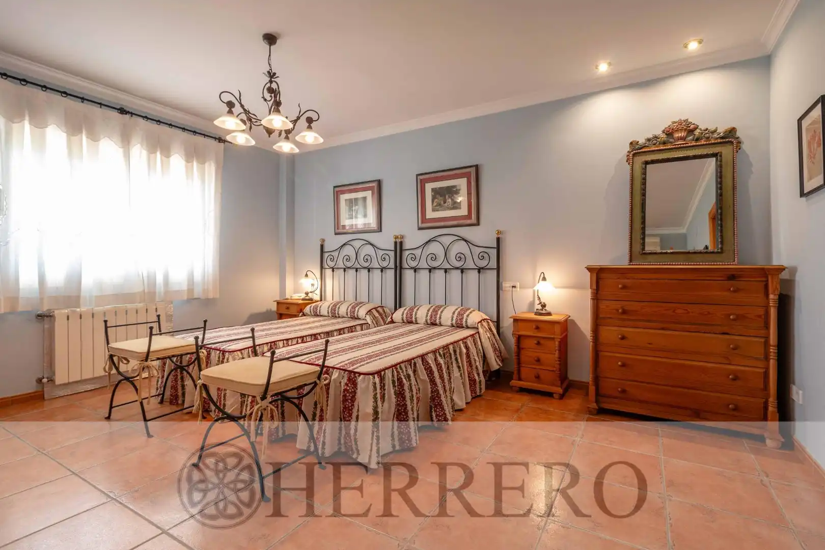 Habitación de Casa o chalet en venta en Gandia con Aire acondicionado, Calefacción y Jardín privado