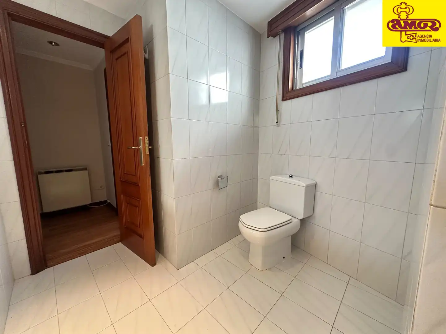 Baño de Piso en venta en Santiago de Compostela  con Calefacción, Terraza y Trastero