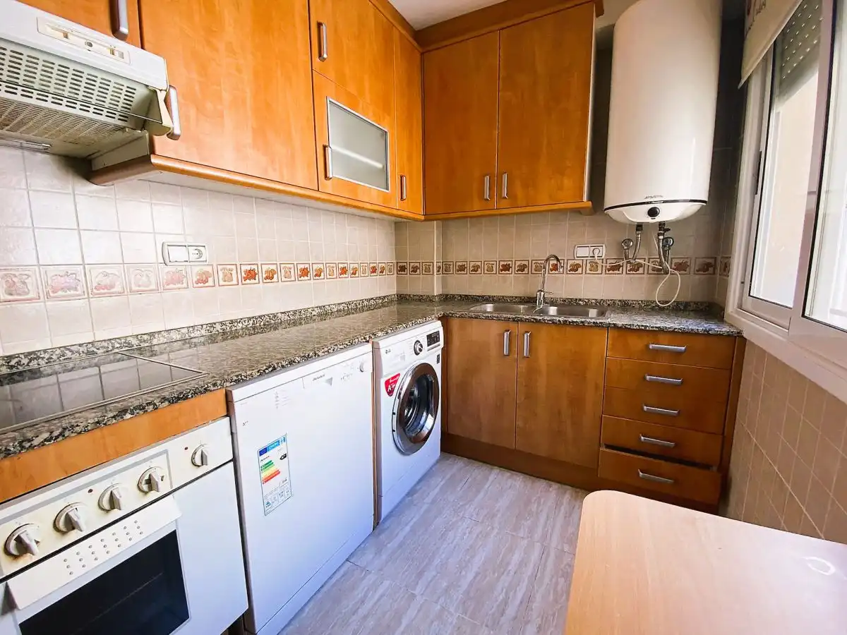 Appartamento con terrazza in vendita a Jacint Vilosa 1, imagen 3