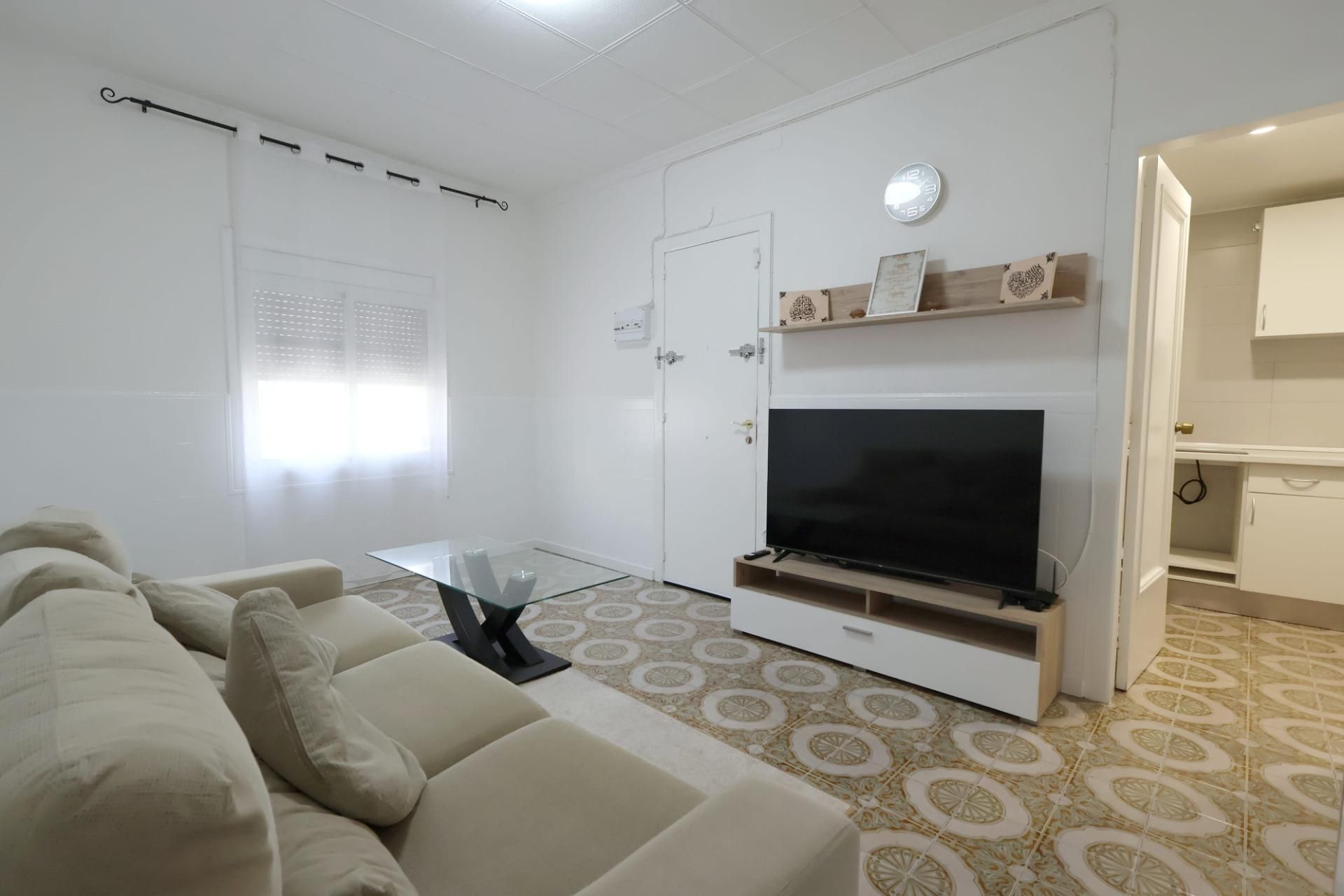 Living room of Planta baja for sale in Vilanova i la Geltrú  with Storage room