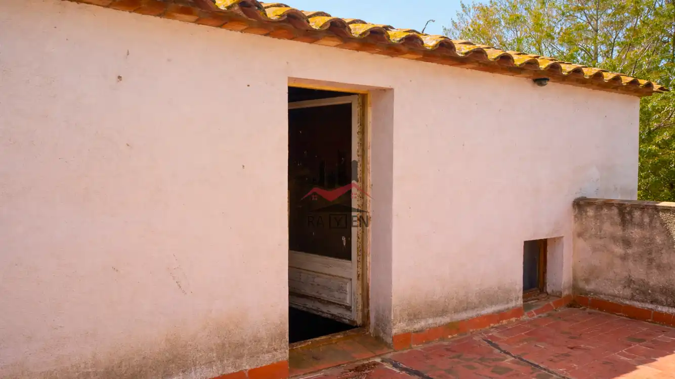 Finca rústica en venda a Cabanes (Girona)