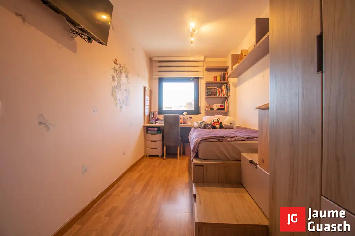 Schlafzimmer von Wohnung zum Verkauf in Torredembarra mit Klimaanlage, Heizung und Parkett
