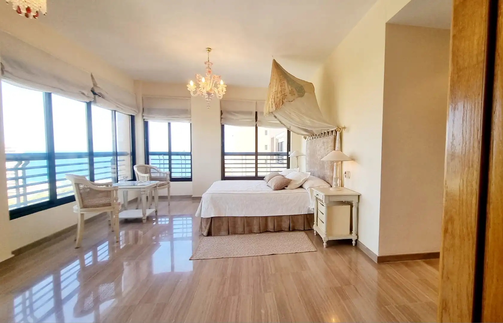 Habitación de Ático en venta en Benidorm con Aire acondicionado, Jardín privado y Terraza
