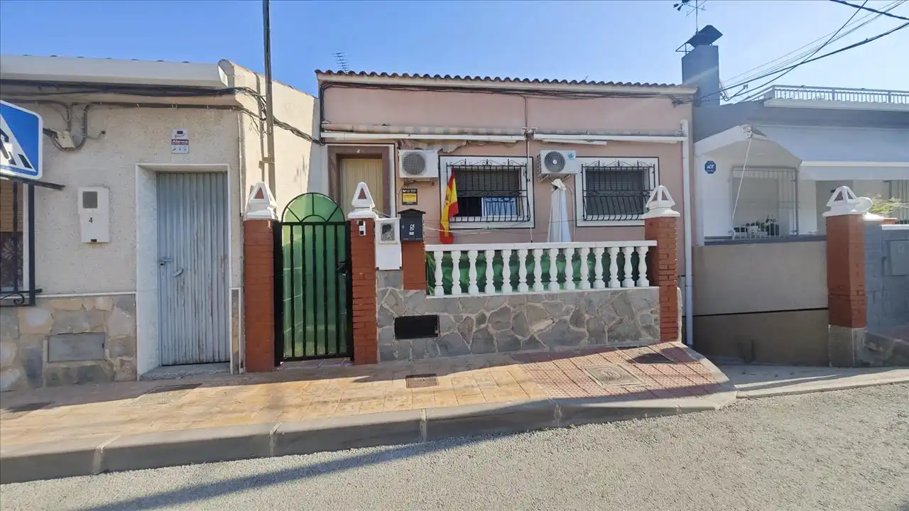 Casa o xalet en venda a LOS LUNAS, Ribera de Molina - Torrealta