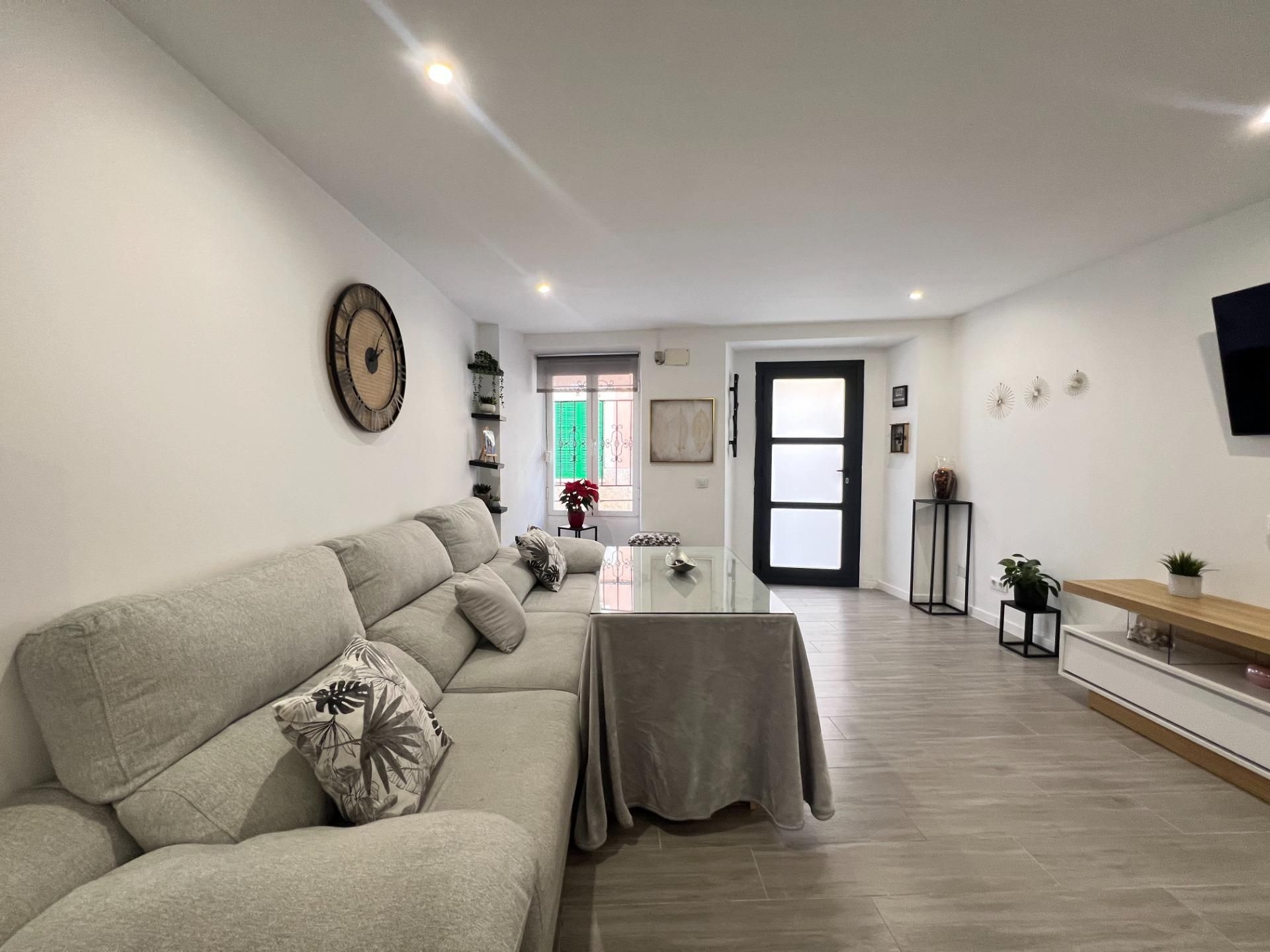 Exterior view of House or chalet for sale in Inca  with Terrace, Balcony and Alarm