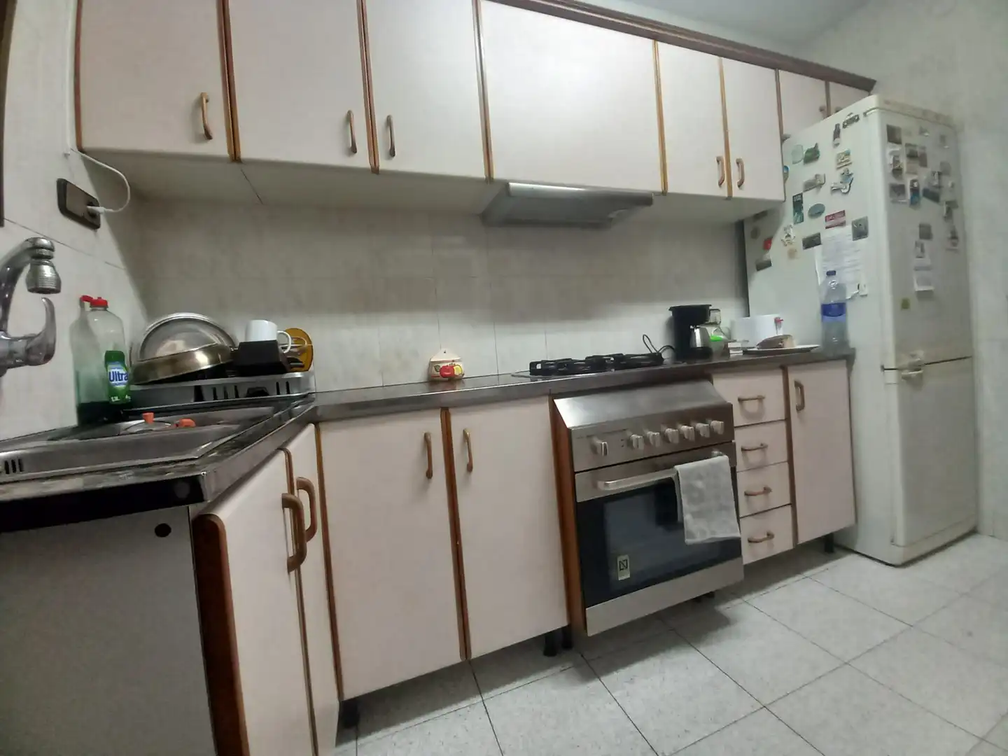 Küche von Wohnung zum Verkauf in Badalona mit Klimaanlage, Heizung und Terrasse