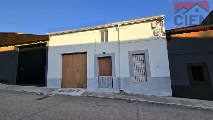 Casa en venda a Miajadas, imagen 2