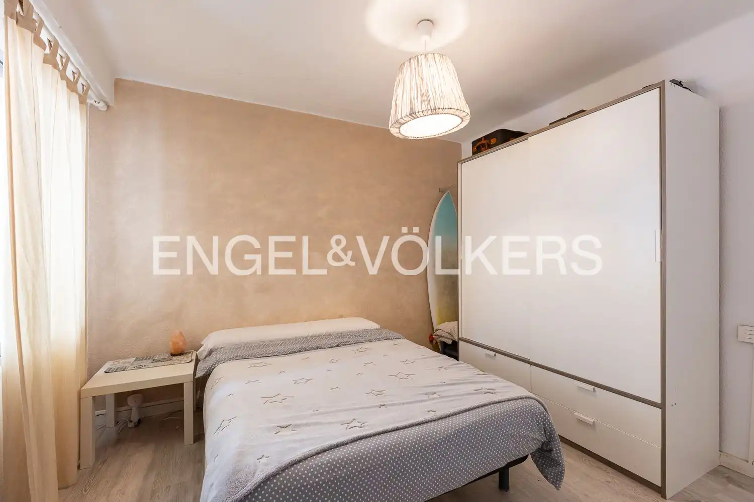 Schlafzimmer von Wohnung zum Verkauf in Valencia mit Heizung und Balkon