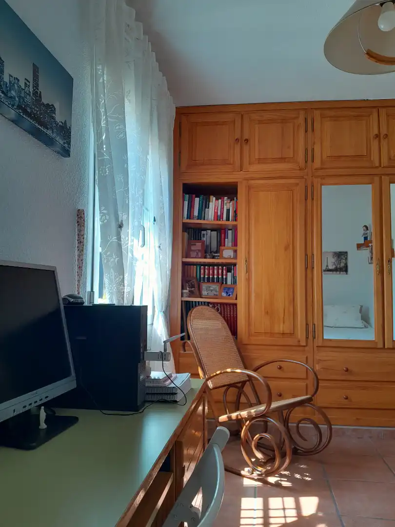 Habitación de Casa o chalet en venta en Cobisa con Calefacción, Jardín privado y Amueblado