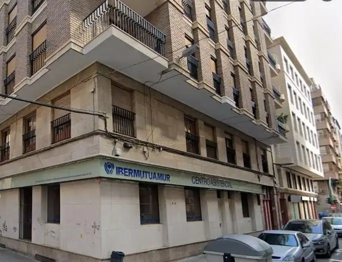 Local de alquiler en Reina Victoria - Miguel Hernández, Elche ciudad