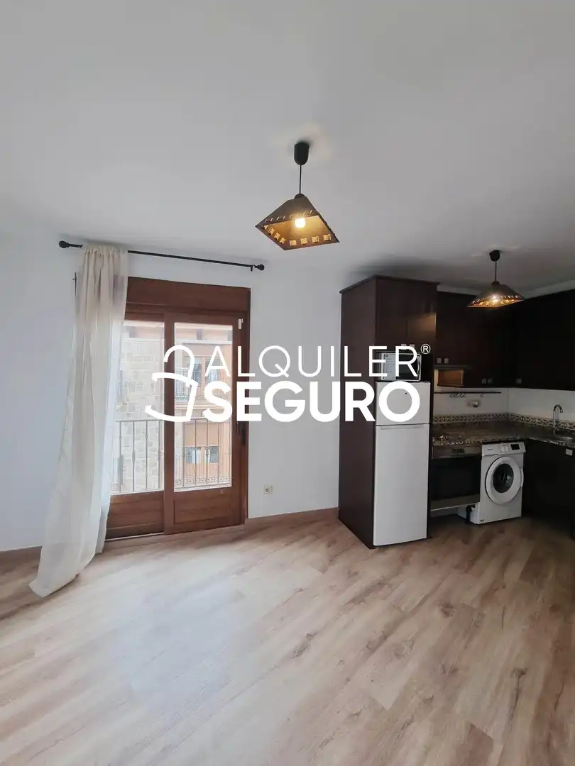 Habitación de Piso de alquiler en Becerril de la Sierra con Calefacción