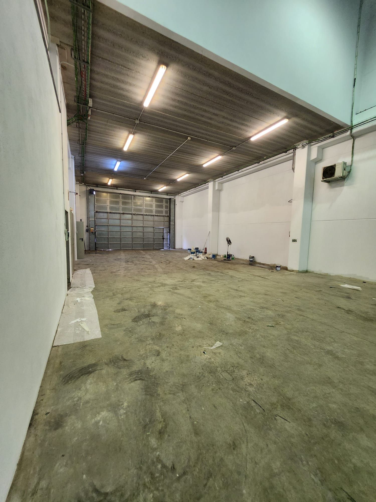Industrial buildings to rent in El Prat de Llobregat  with Heating