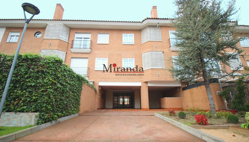 Piso de alquiler en Centro - Imagen 2