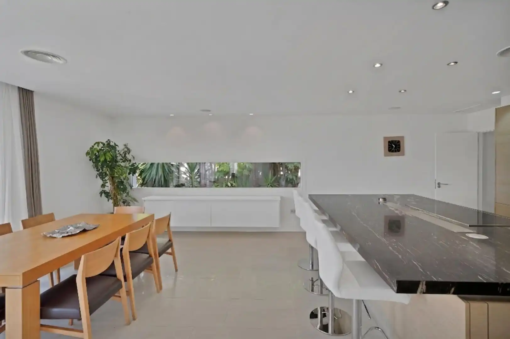 Cocina de Casa o chalet en venta en Marbella con Calefacción, Jardín privado y Terraza