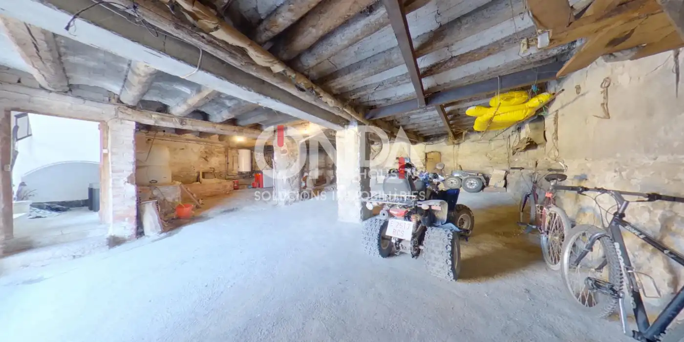 Casa adosada en venta en Calle Ravàl del Vall, 25, Salàs de Pallars