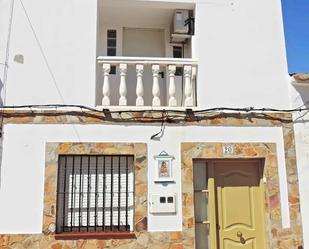 Exterior view of Single-family semi-detached for sale in Sancti-Spíritus (Badajoz)