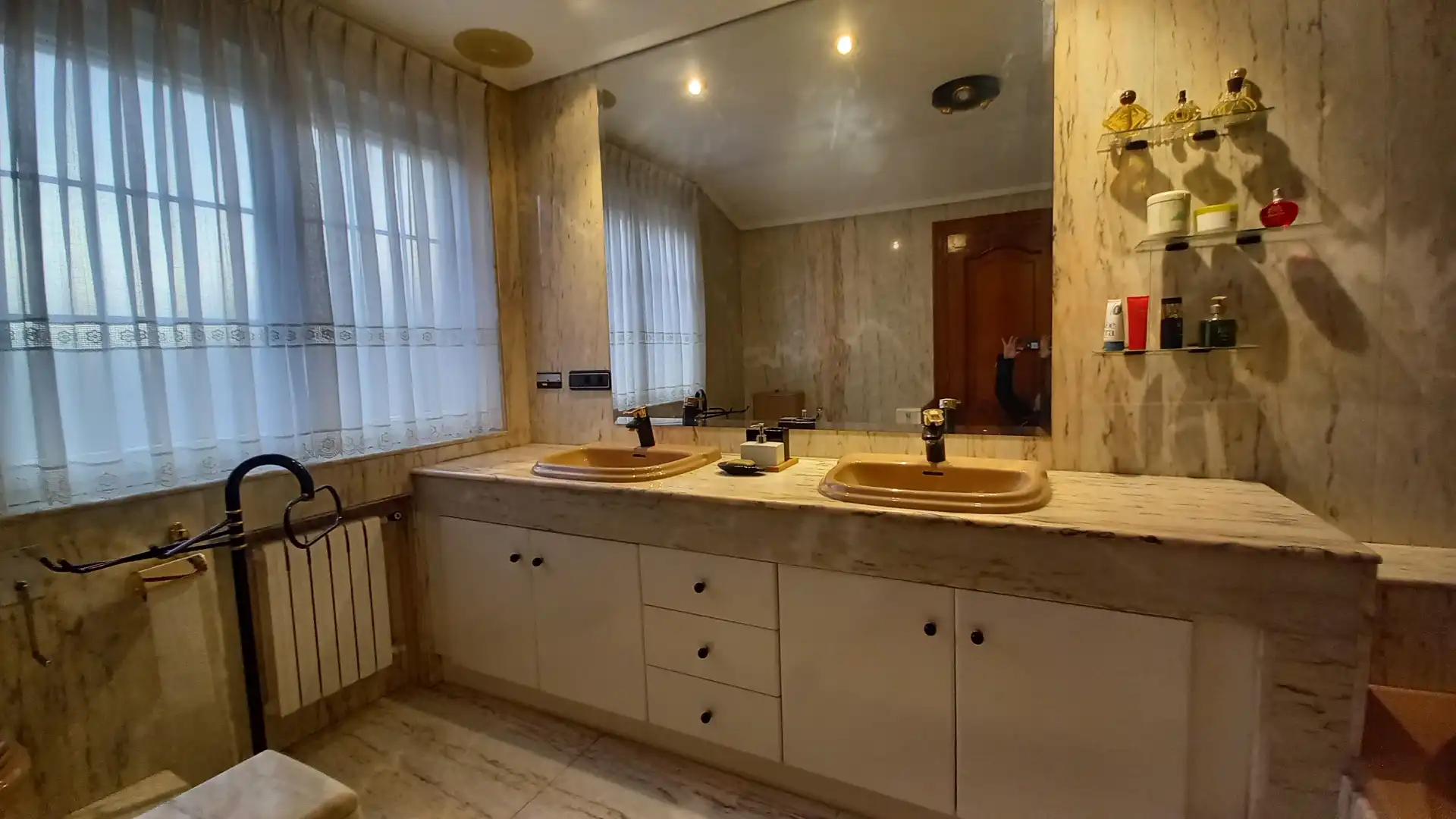Bathroom of Houses for sale in Castrillón  with Heating, Private garden and Parquet flooring