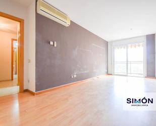 Flat for sale in Manresa  with Air Conditioner, Terrace and Balcony