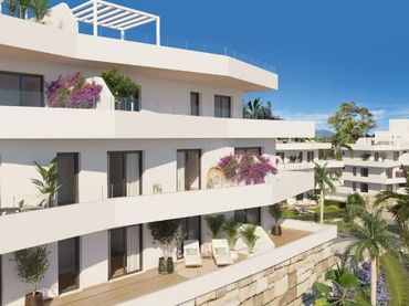 Apartament amb balcó en venda a Estepona Pueblo