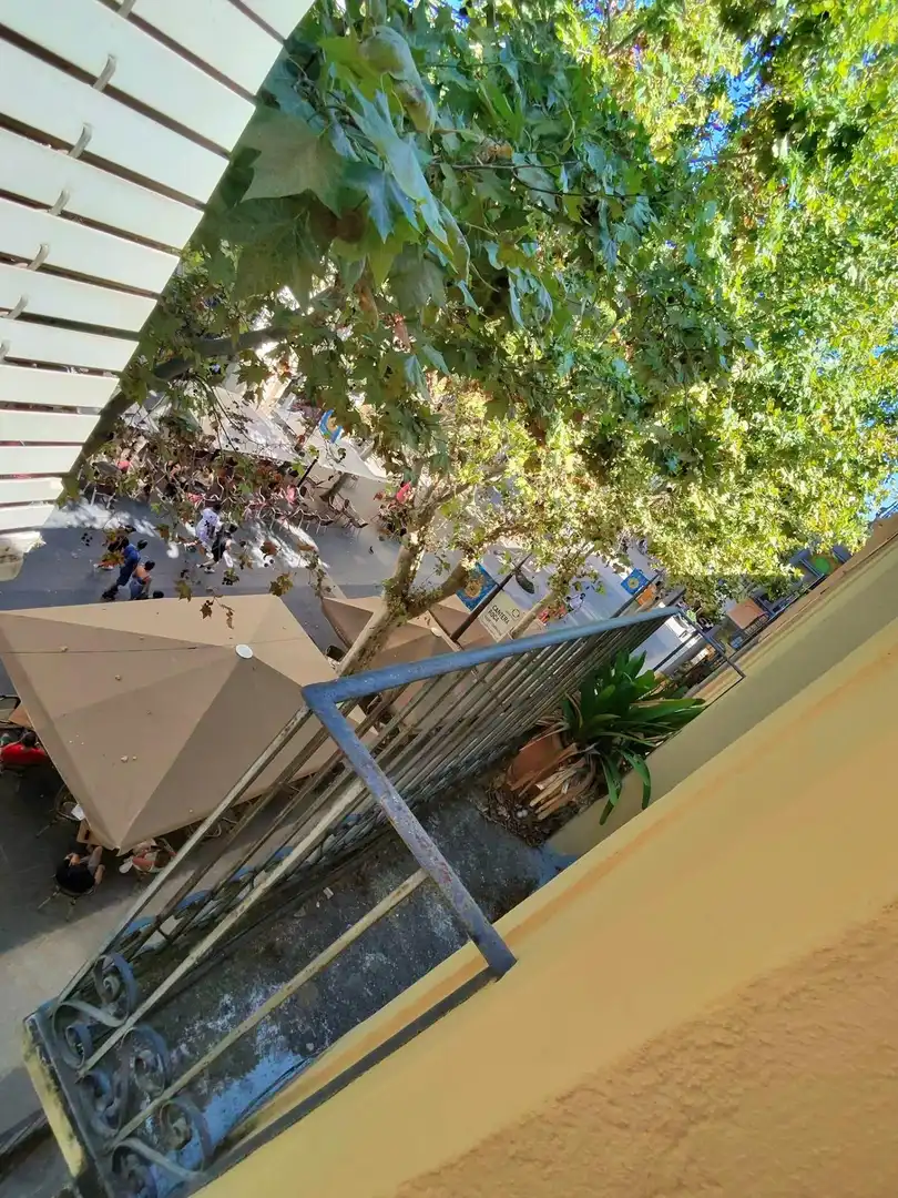 Vista exterior de Residencial en venda en Vilanova i la Geltrú