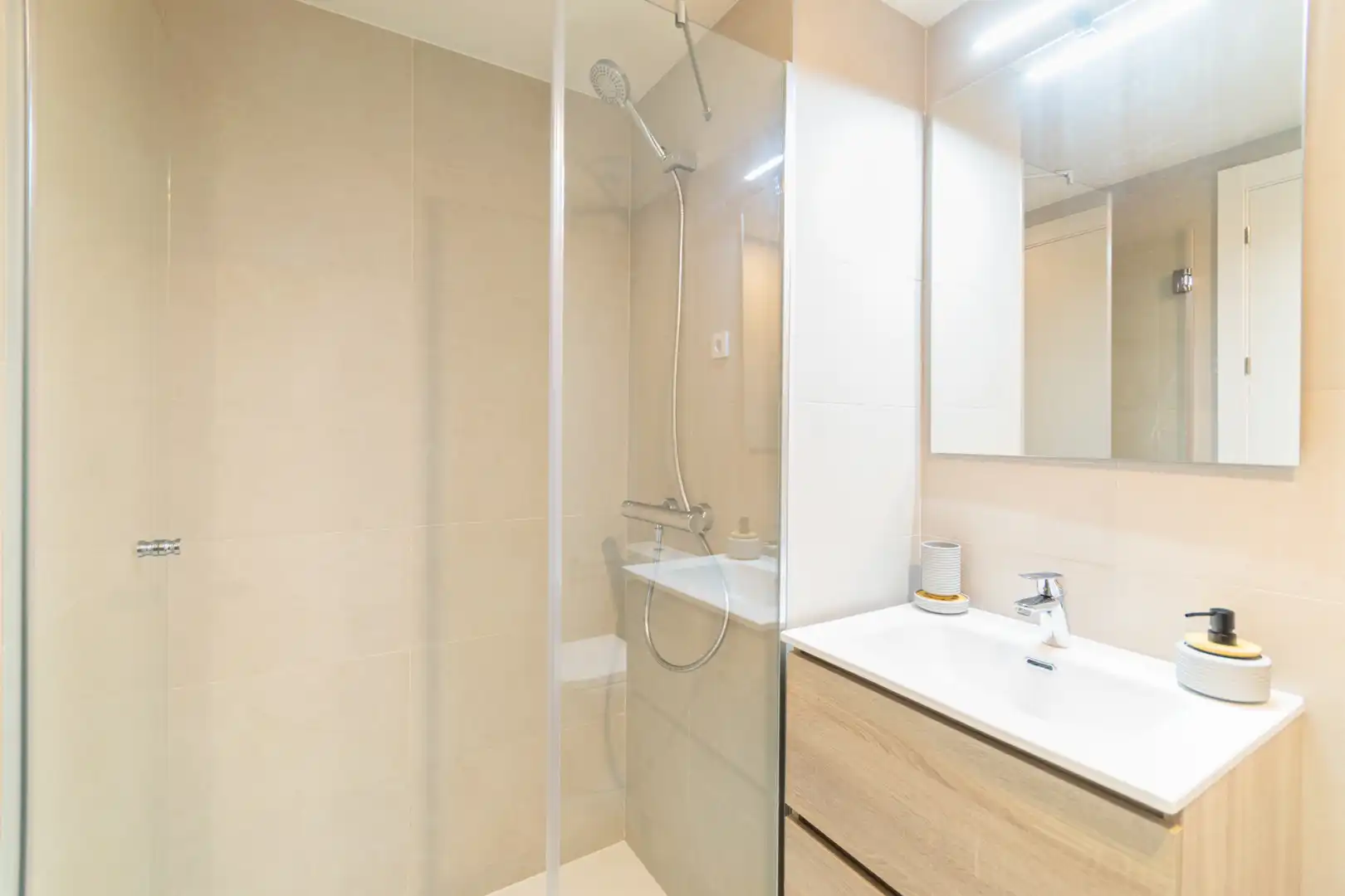 Flat with pool to rent in Carrer de Sant Mateu 10, imagen 24