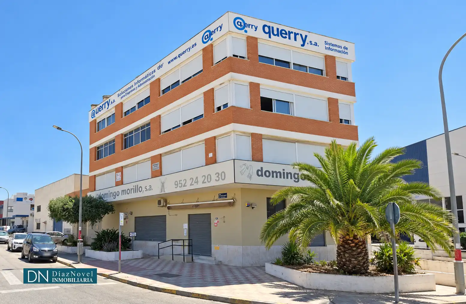 Vista exterior de Oficina en venda en Churriana