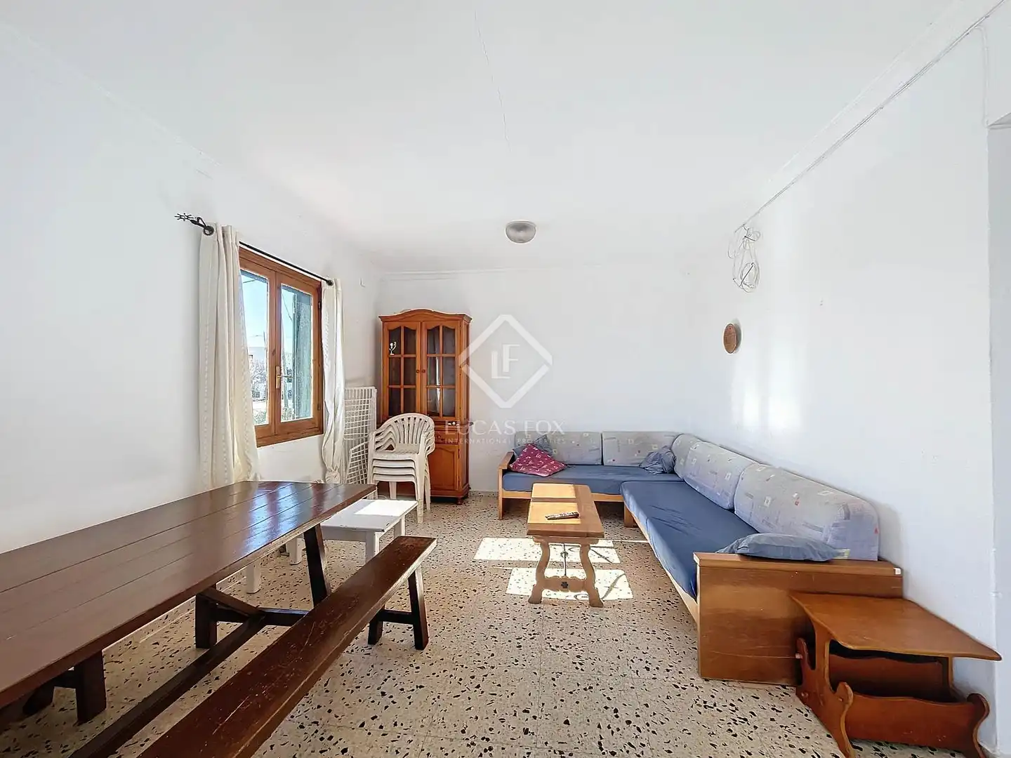 Sala d'estar de Casa o xalet en venda en Es Mercadal amb Jardí privat, Terrassa i Moblat