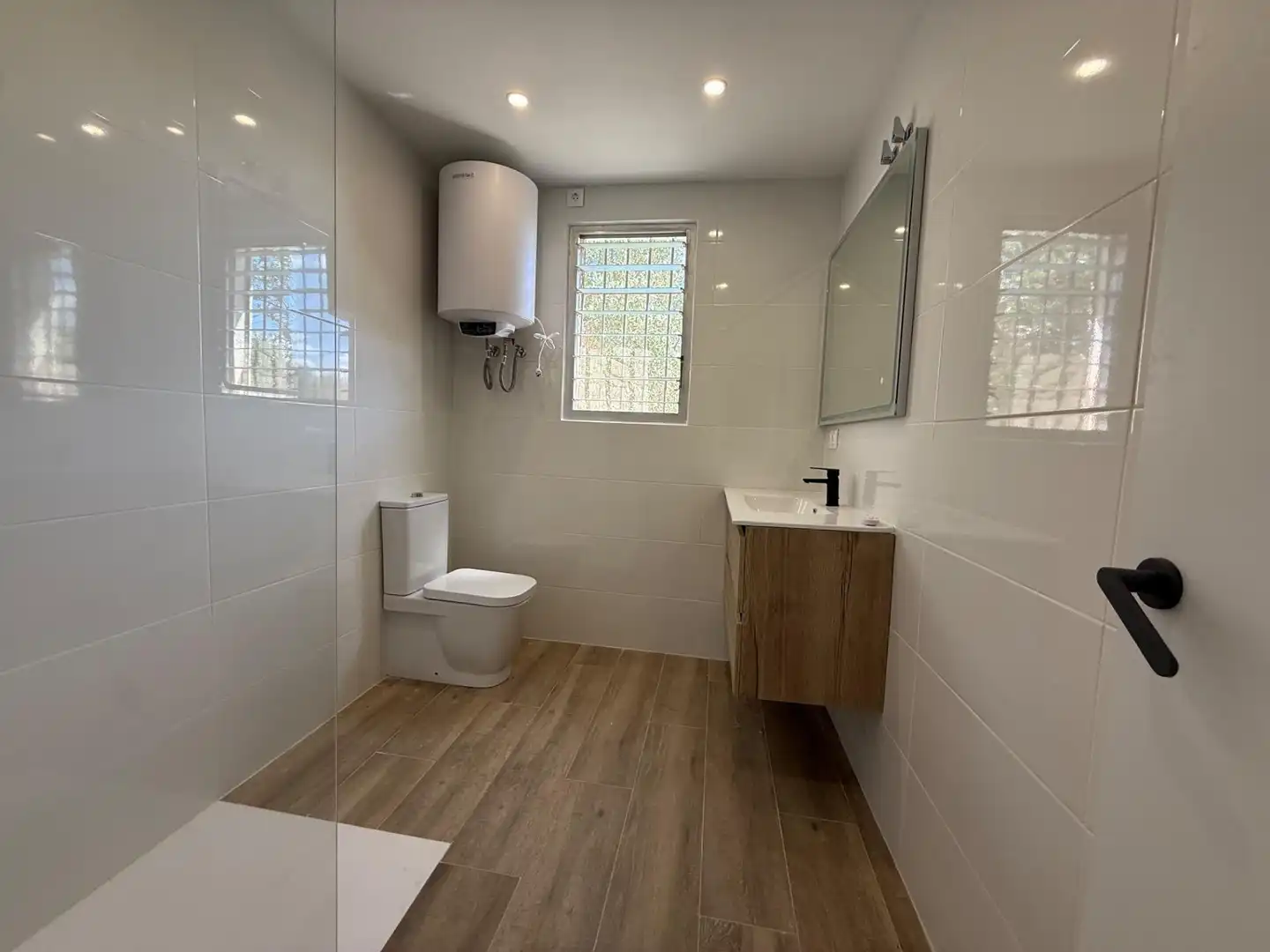 Baño de Casa o chalet en venta en Llíria con Aire acondicionado, Jardín privado y Terraza
