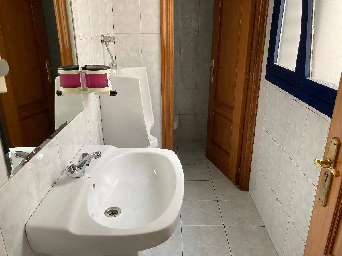 Baño de Oficina de alquiler en Bilbao 