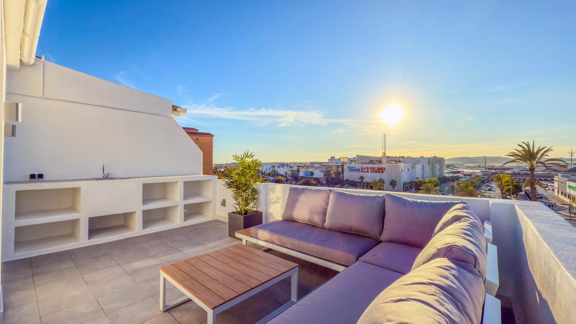 Terrace of Attic for sale in Alicante / Alacant  with Air Conditioner, Heating and Terrace