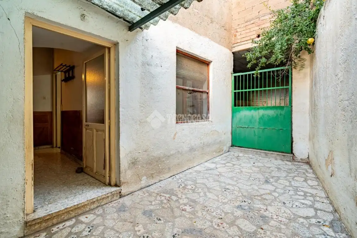 Casa aparellada amb jardí en venda a Dúrcal, imagen 22
