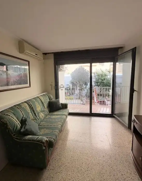 Sala de estar de Piso en venta en Sant Cugat del Vallès con Aire acondicionado, Calefacción y Balcón